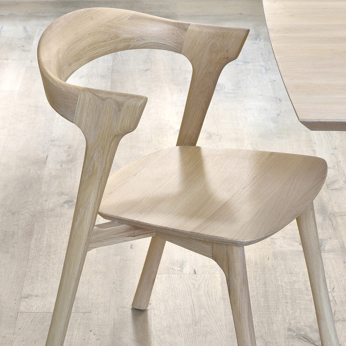 Chaise Bok en chêne 4